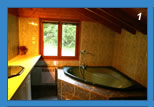 One of the main bathrooms of the chalet